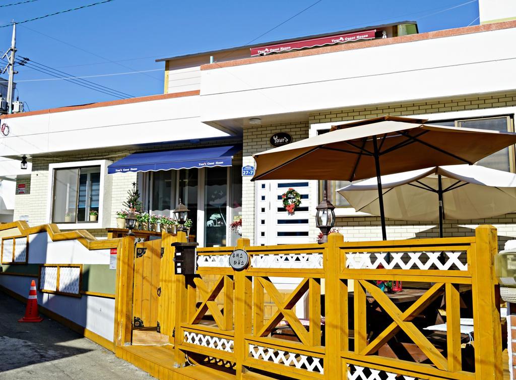 Yours Guesthouse In Tongyeong Bagian luar foto